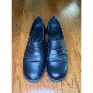 Dansko Black Clogs 41 32 04 EK (approx 10‎ US)